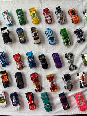 Hot Wheels Mini Cars, Lot of 50